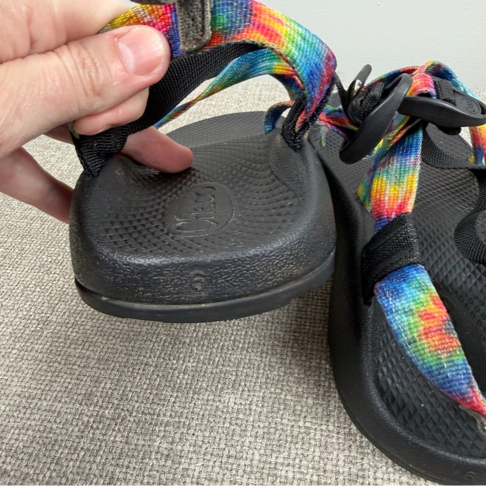 Chaco Z1 Ecotread Kids Sandals Rainbow Tie Dye Youth Size 6 Hiking Outdoor - Picture 10 of 12